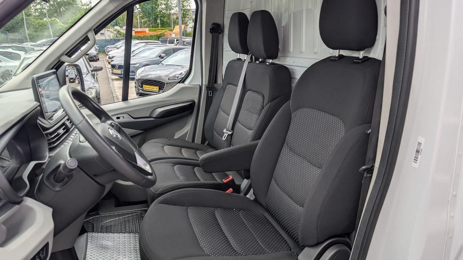 Fahrzeugabbildung Andere MAXUS Deliver 9 2.0 D * Tempomat * PDC * Kamera