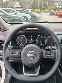 Nissan X-Trail - 10
