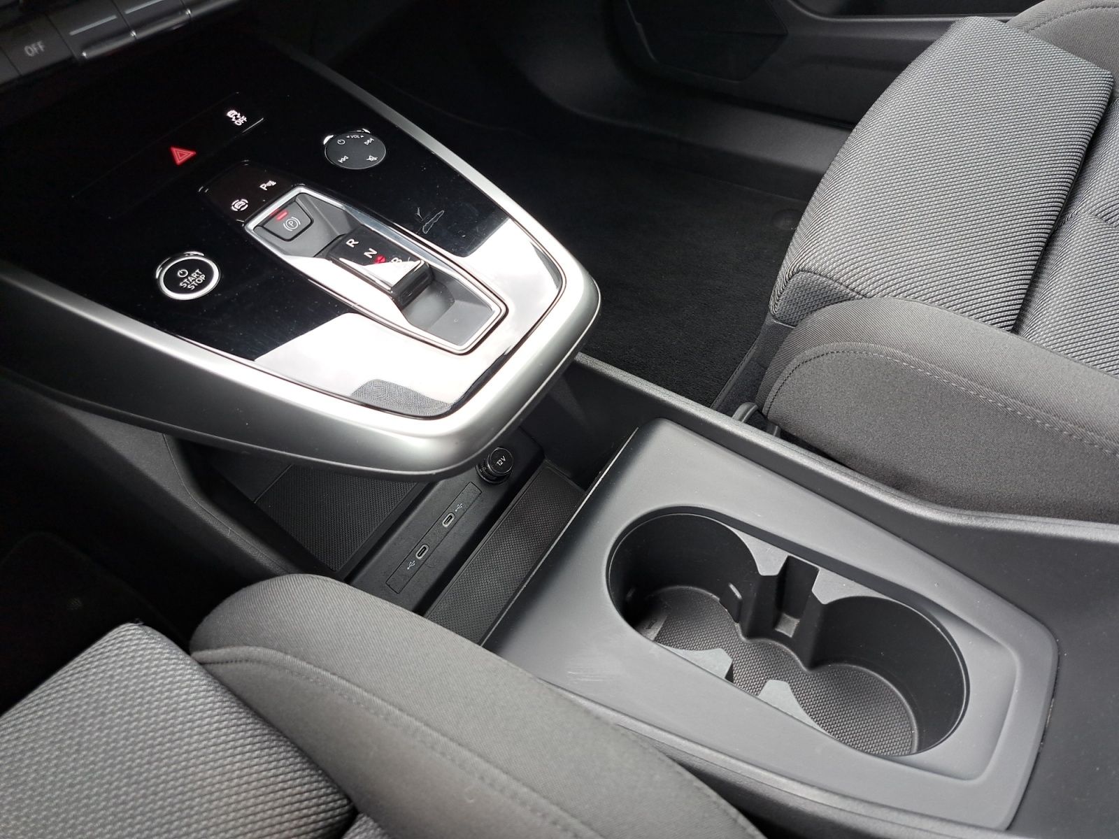 Audi Q4 e-tron - Bild 25