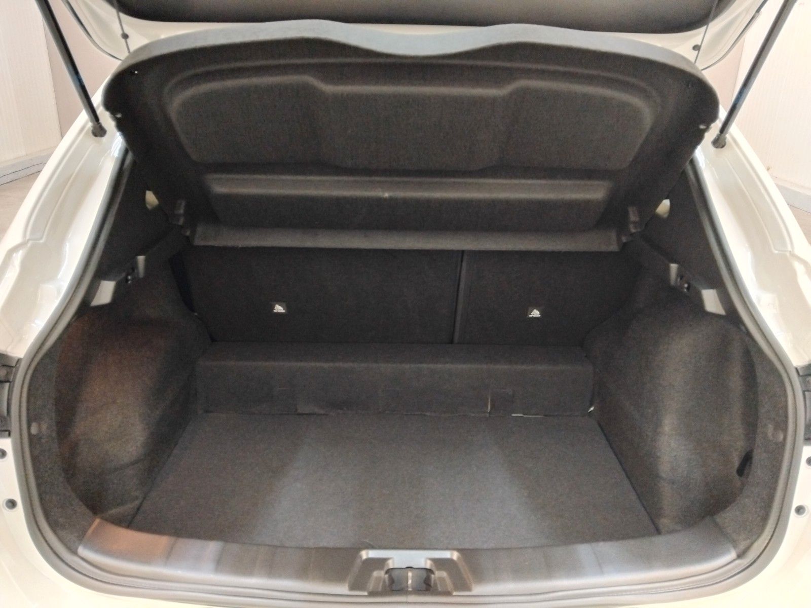 Nissan Qashqai (08/2021, Benzin)