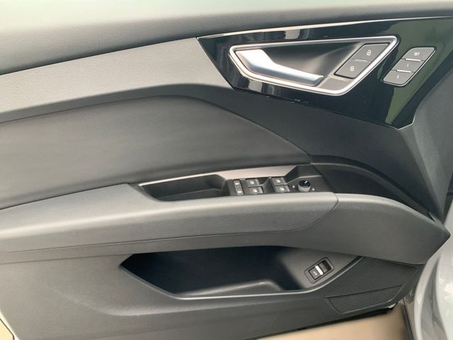 Q4 e-tron 45 S-LINE PANO+AHK+NAVI+KAMERA+LED+ACC