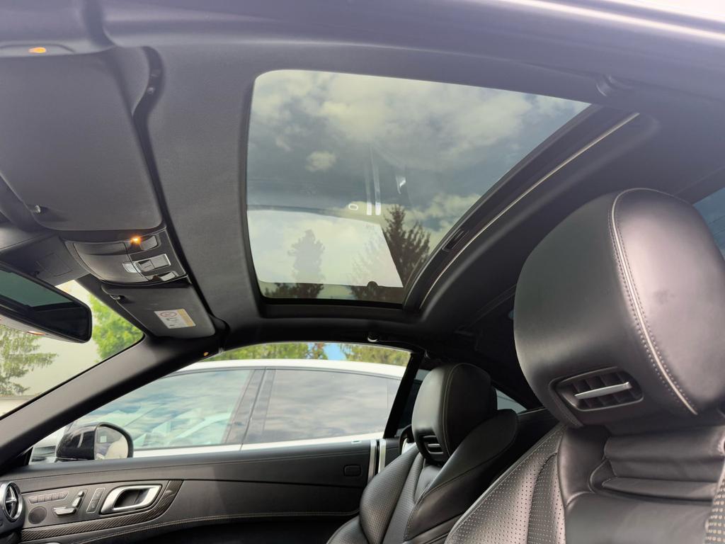 Mercedes-Benz SL 63 AMG