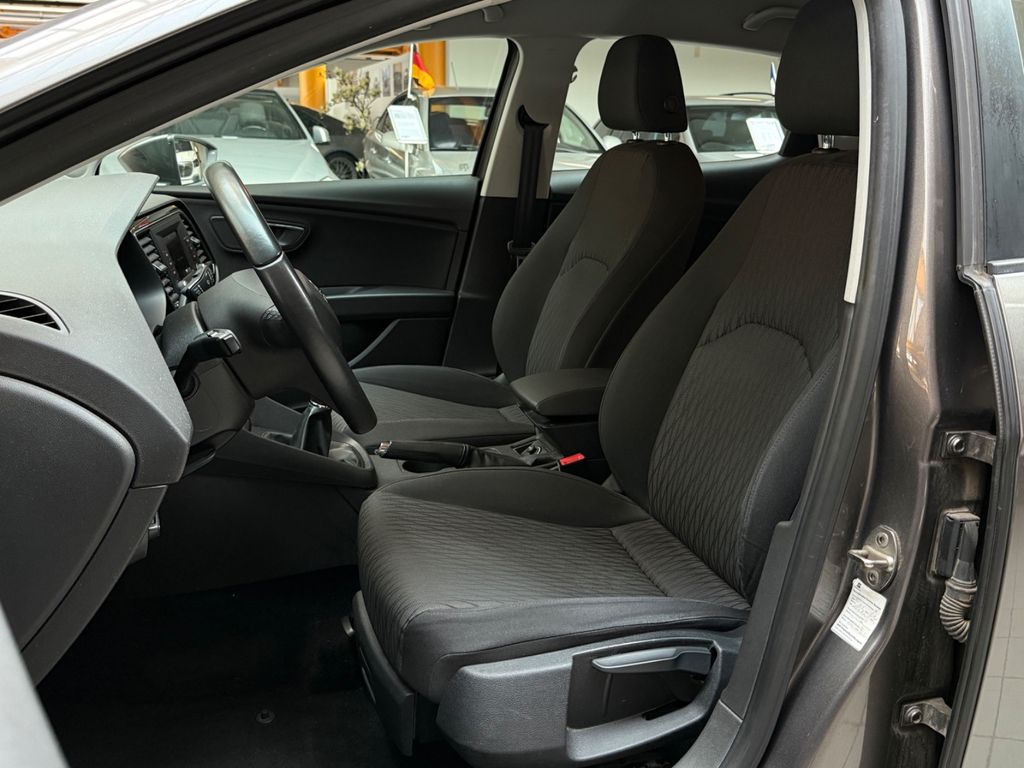 SEAT Leon Style|AUX|Klima|Tempomat|MFL SEAT Leon Style|AUX|Klima|Tempomat|MFL