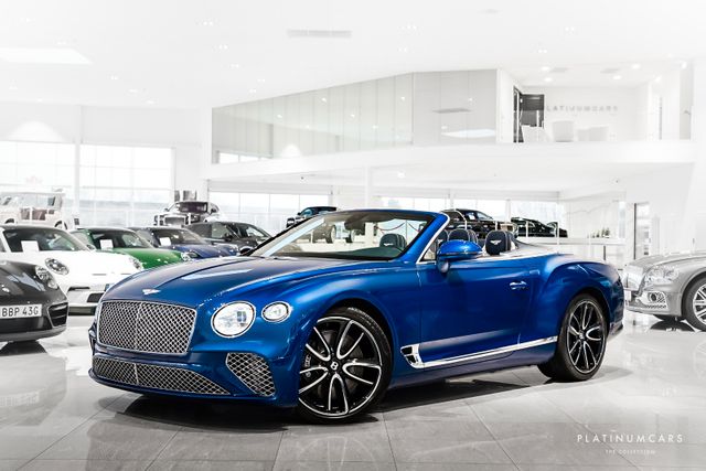 Bentley Continental GTC V8 549hp / Mulliner / Colour