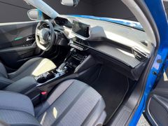 PEUGEOT 2008 Allure KLIMA,NAVI,PDC,360CAM,SHZ,TEMPOMAT