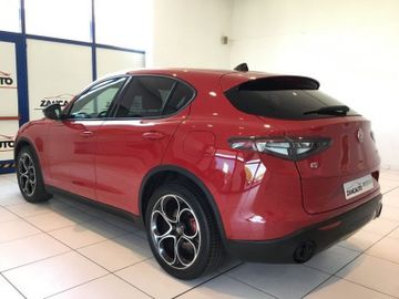 Alfa-Romeo Stelvio - 6