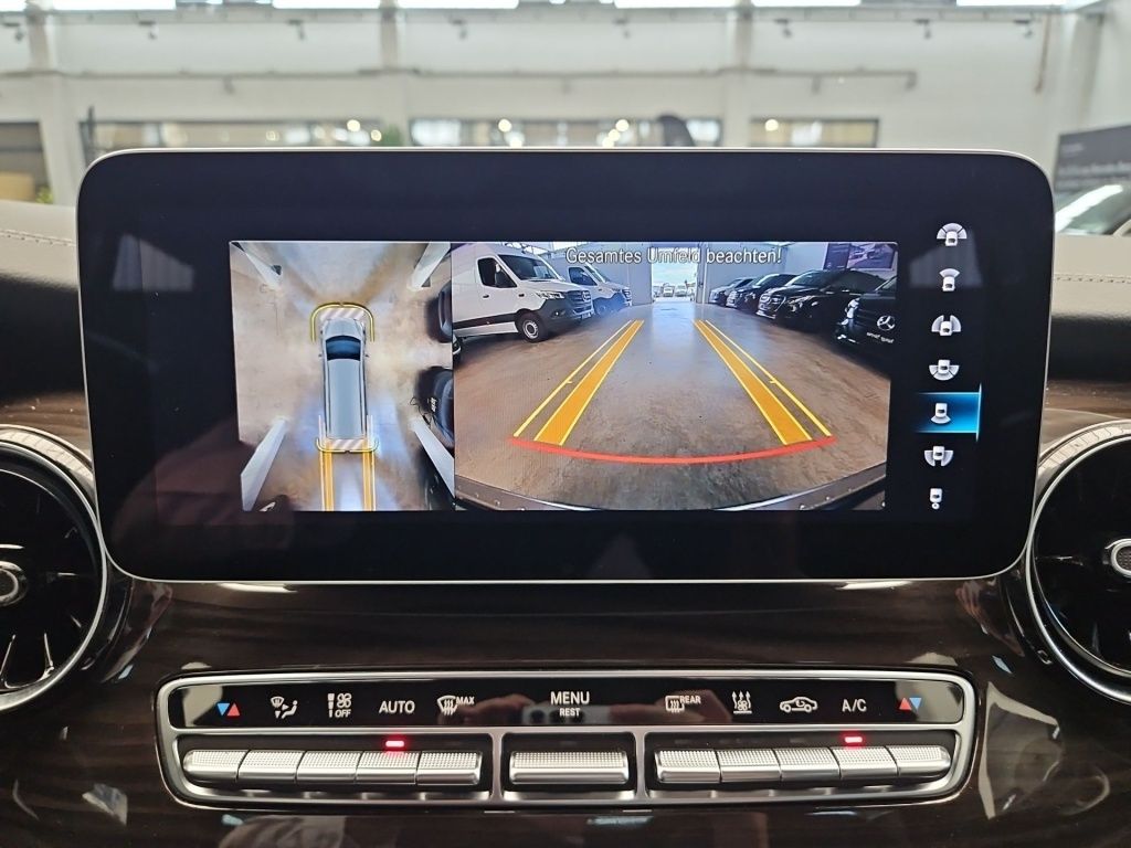 Fahrzeugabbildung Mercedes-Benz V 300 EXCLUSIVE ED lang 4x4 AMG AIRMATIC 6x SHZ