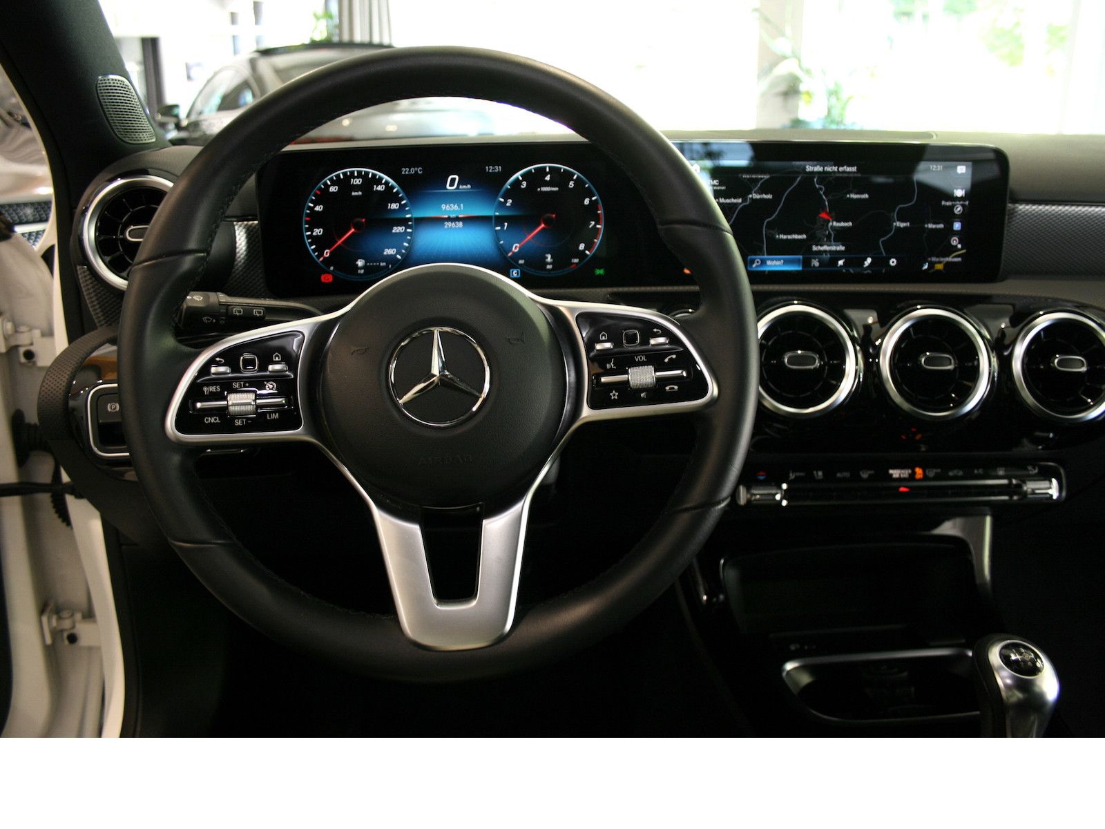 Fahrzeugabbildung Mercedes-Benz A 200 Prog.*Night*MBUX High*LED*Standheizung*AHK