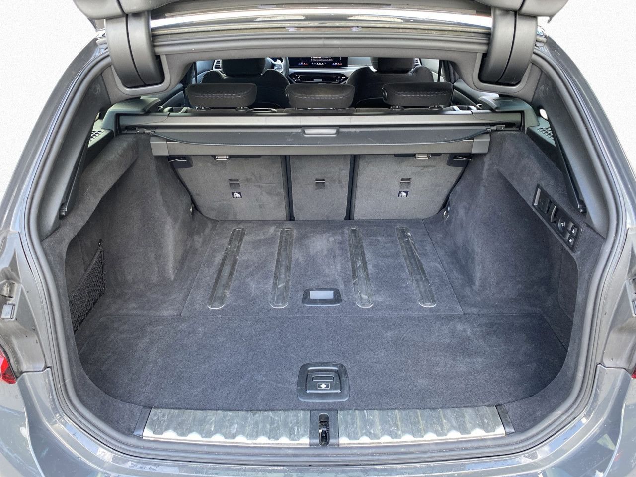 BMW 320 - Bild 17