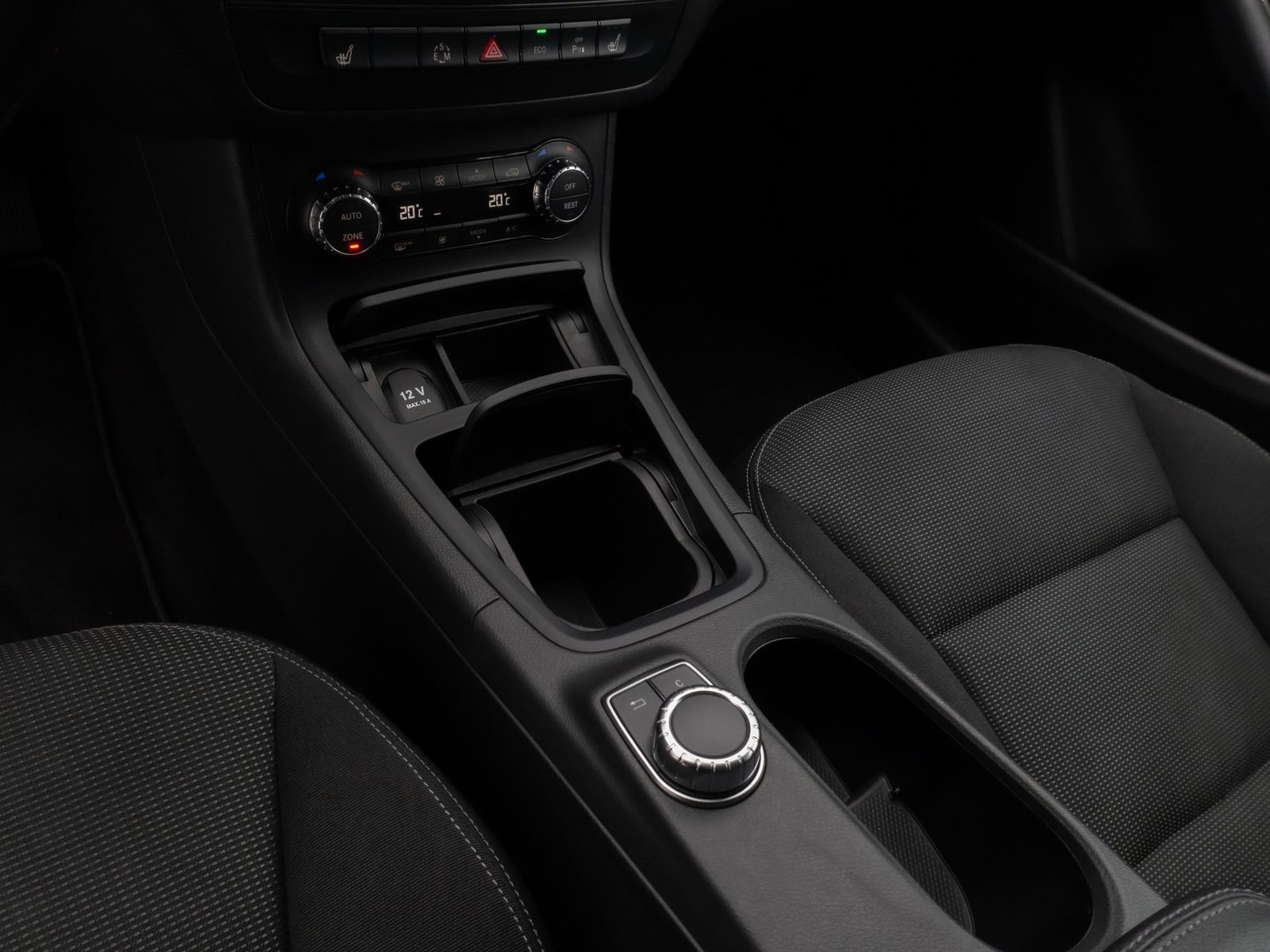 Fahrzeugabbildung Mercedes-Benz B 180 CDI Navi Sitzhzg Bi-Xenon PDC Klimaautomat