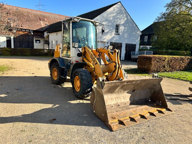 Liebherr L 507 Stereo Bj 12 Klappschaufel und Gabel