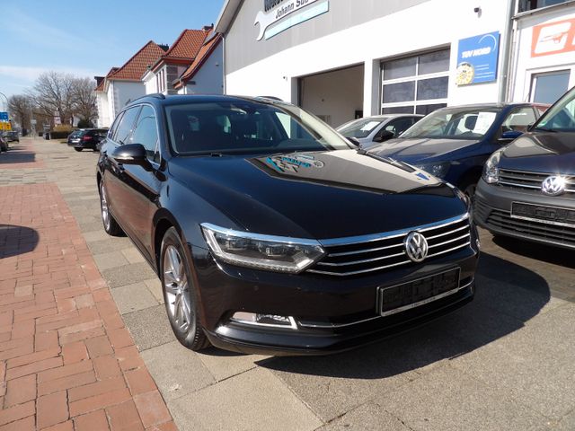 Volkswagen Passat Variant Comfortline DSG LED Massage Navi