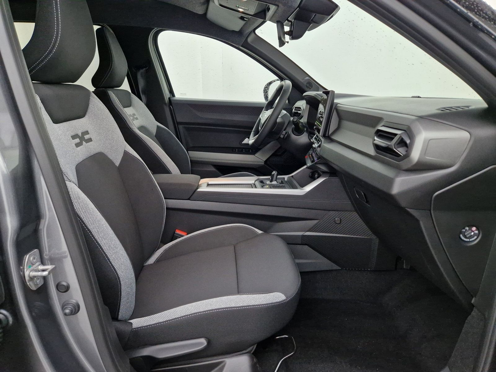 DACIA Bigster  Journey Hybrid 155 City-Paket – Bild 13
