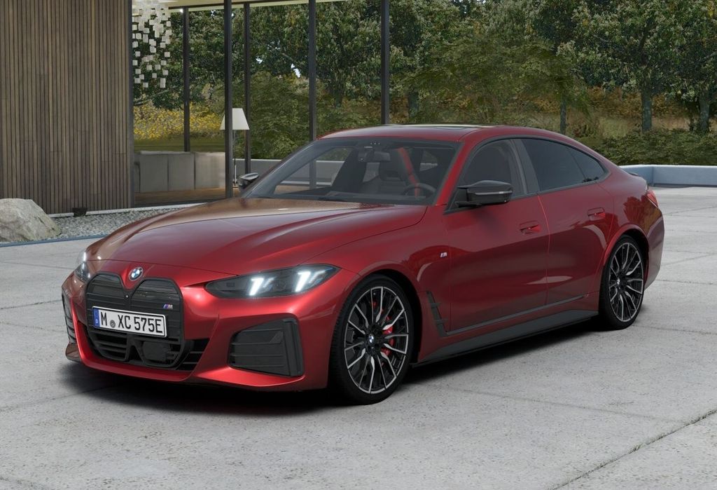 Image of BMW i4