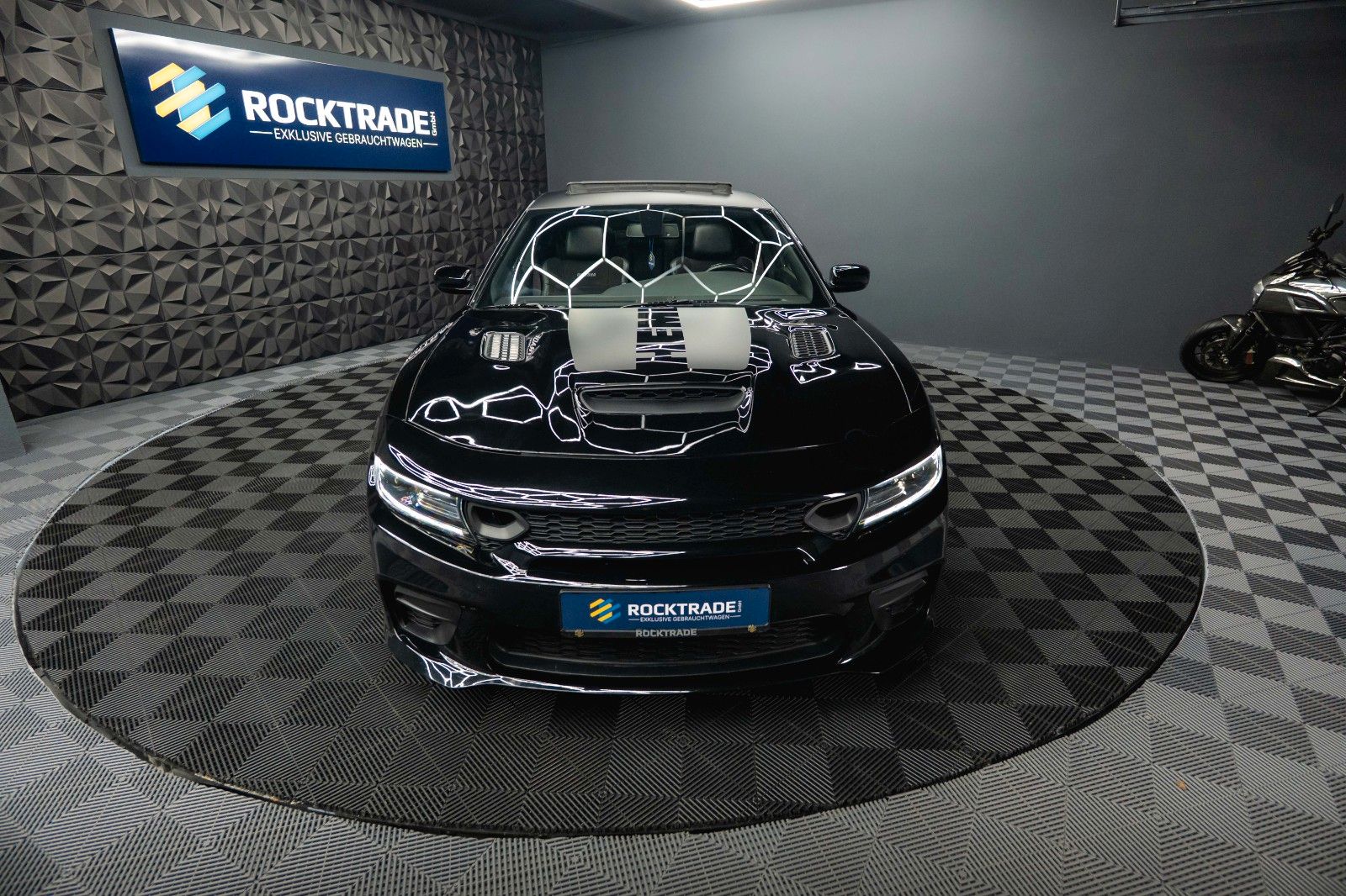 Fahrzeugabbildung Dodge Charger 5.7 V8 HEMI R/T DAYTONA Performance