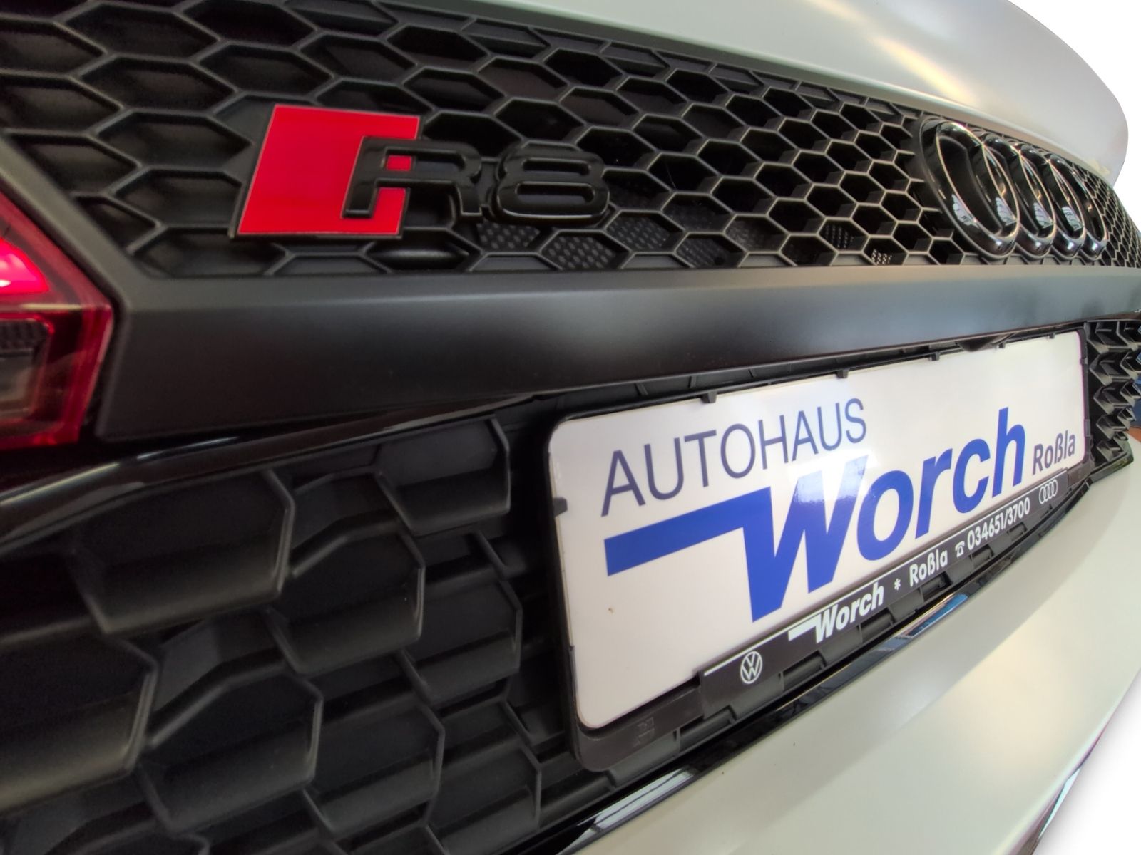 R8 Spyder V10 performance quattro