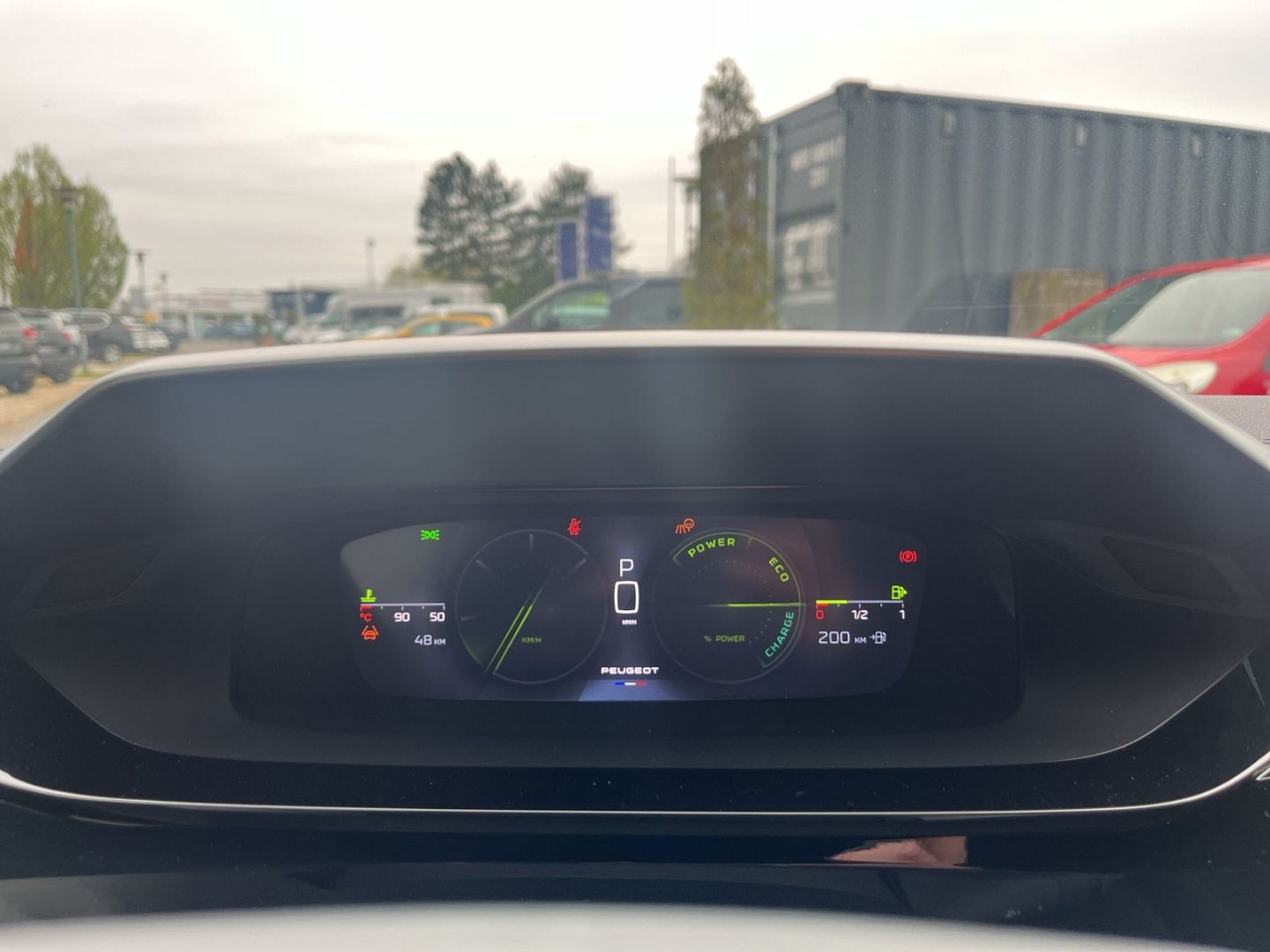 Fahrzeugabbildung Peugeot 308 Hybrid 1.2 GT136 e-DSC6 Navi Soundsystem