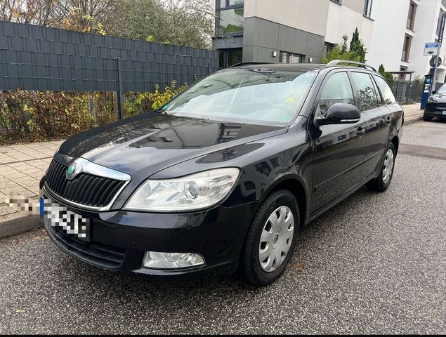 Skoda Octavia 1.6 Facelift | TÜV NEU 07/26