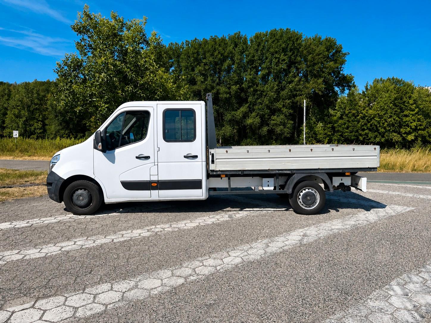 Nissan NV 400 Nissan  130  Doka AHK 2,5 To