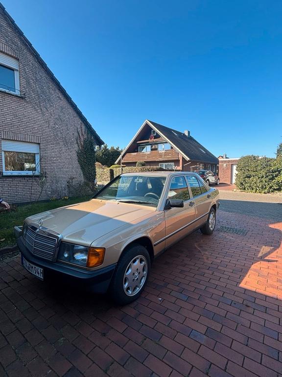 Mercedes-Benz 190