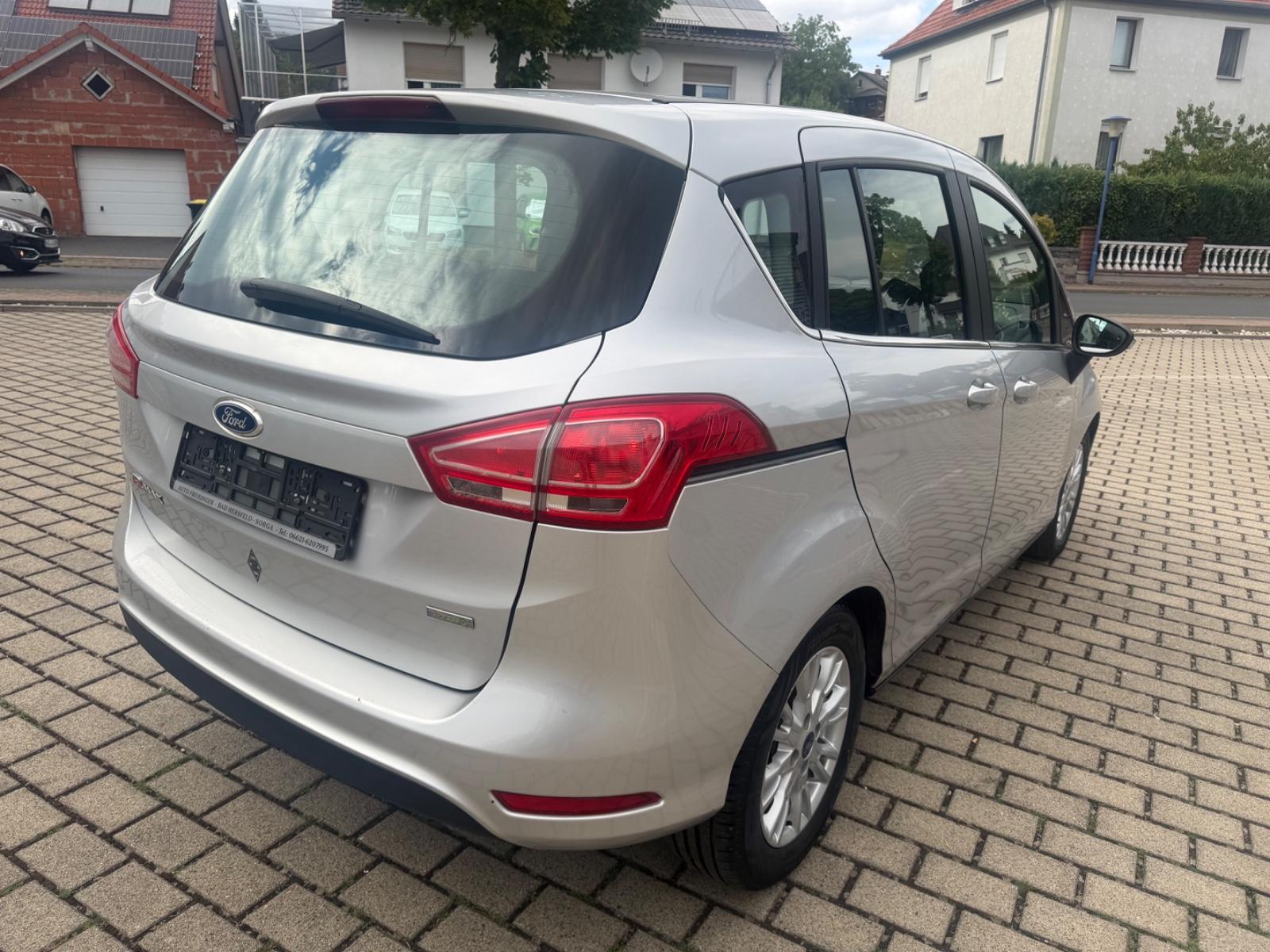 Ford B-MAX 2015 — photo 14
