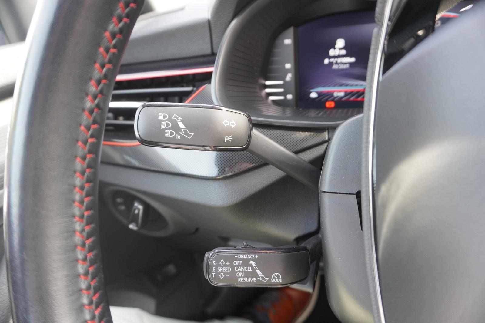 Skoda Scala 1.5 TSI Monte Carlo LED Navi ACC Panorama