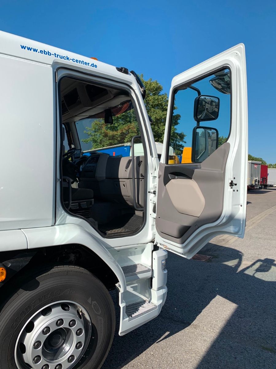 Fahrzeugabbildung DAF LF 310 18t VDL Absetzkipper