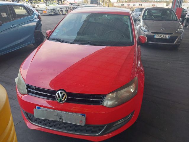 Volkswagen POLO (6R) 1.2 - 70 CUP