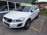 Volvo XC 60 XC60 Momentum Drive - Volvo aus 2010: Geländewagen