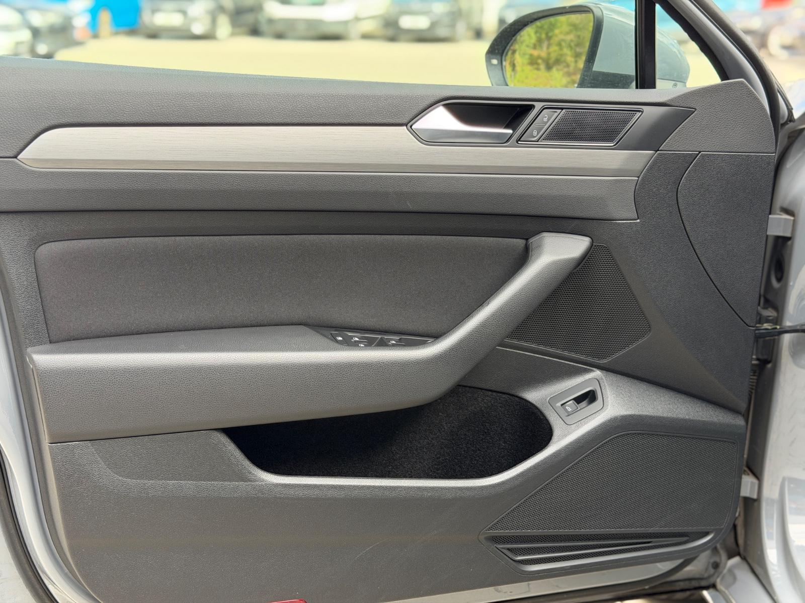Volkswagen Passat Conceptline 1.5TSI DSG/LED/RCAM, миниатюра 16