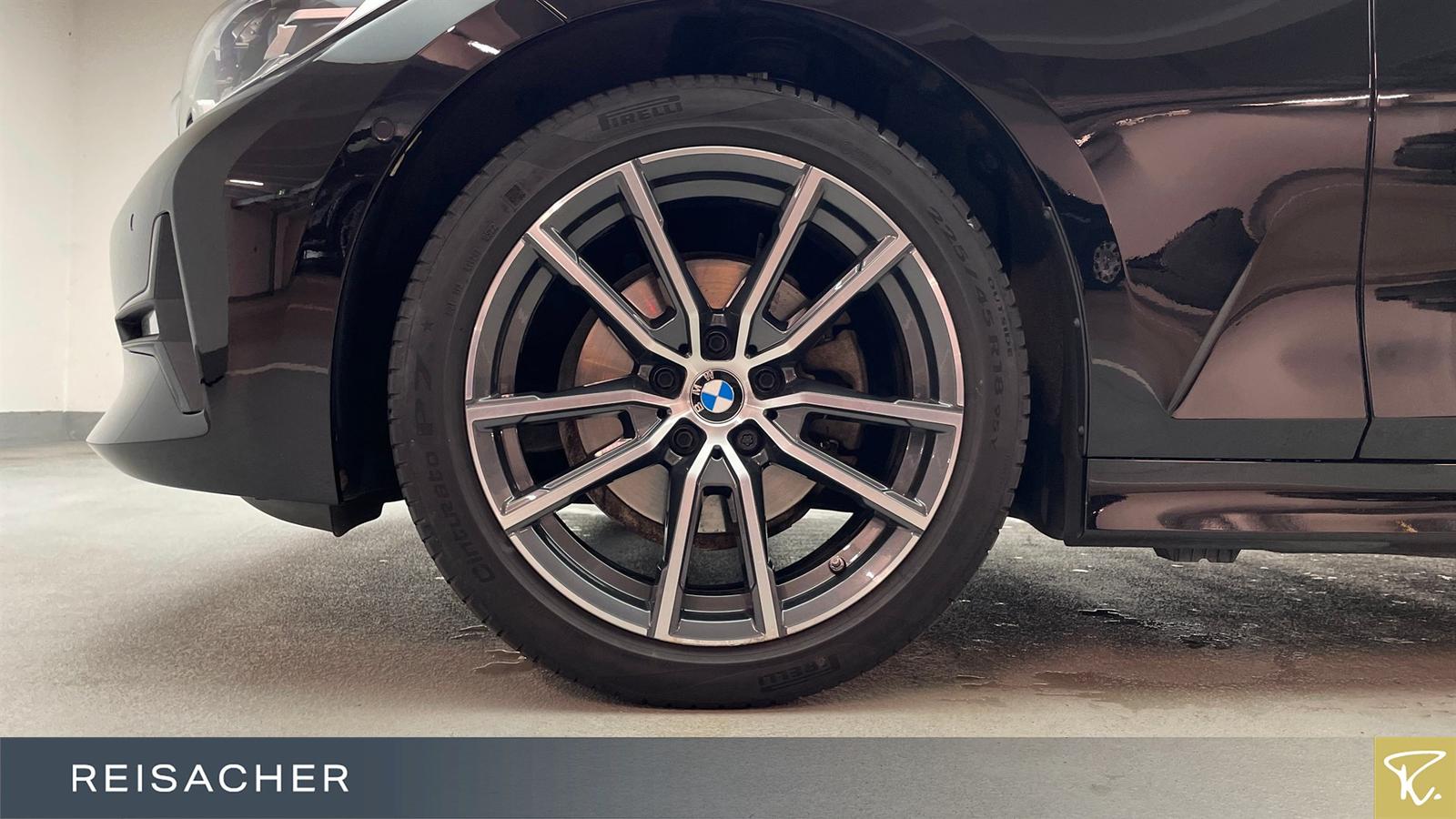 BMW 320d A Tou,Advantage,AHK,LC Prof,DrA,ParkAs