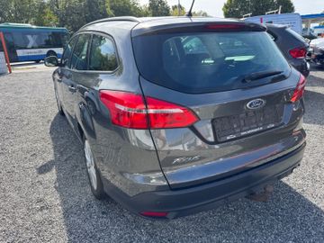 Ford Focus - 4