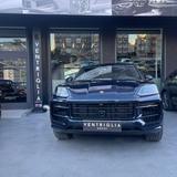 Porsche PORSCHE - Cayenne COUPE- 3.0 V6 E-Hybrid - Porsche Cayenne mit Halbautomatikschaltung