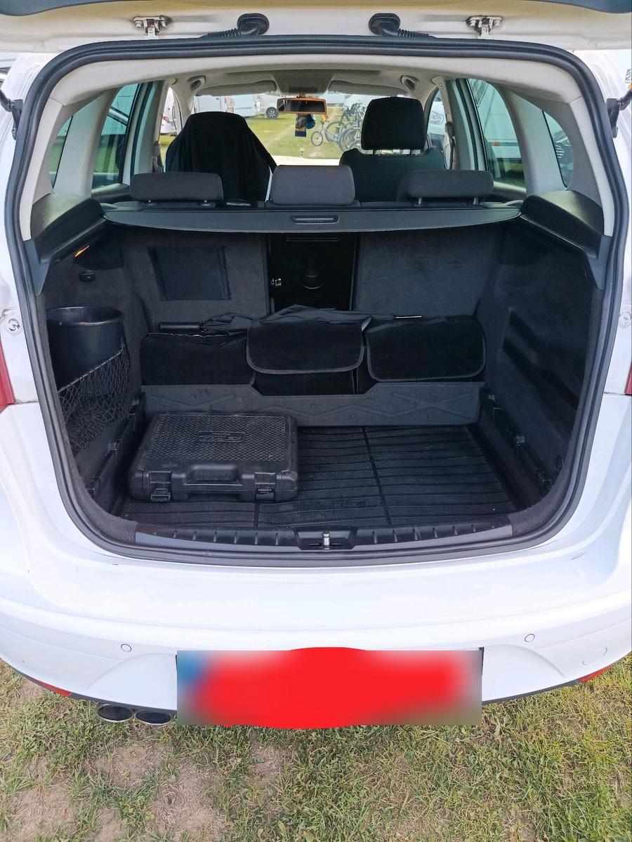 Seat Altea XL 2011 — photo 5