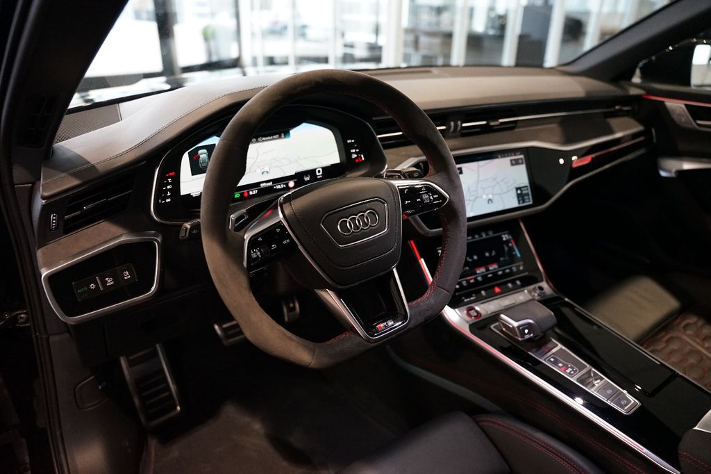 AUDI RS6 performance | RS-Designpaket+ | Pano | HuD AUDI RS6 performance | RS-Designpaket+ | Pano | HuD