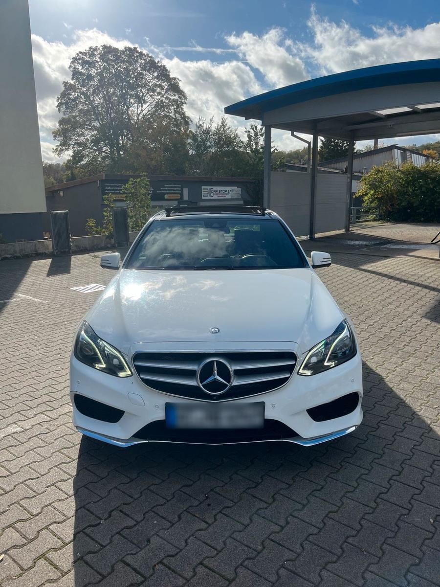 Mercedes-Benz E 300