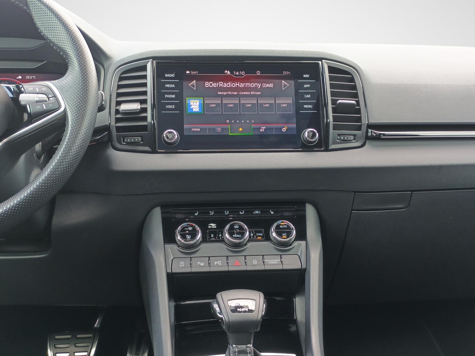 Skoda Karoq 2.0 TDI DSG 4x4 Sportline  Panodach AHK St