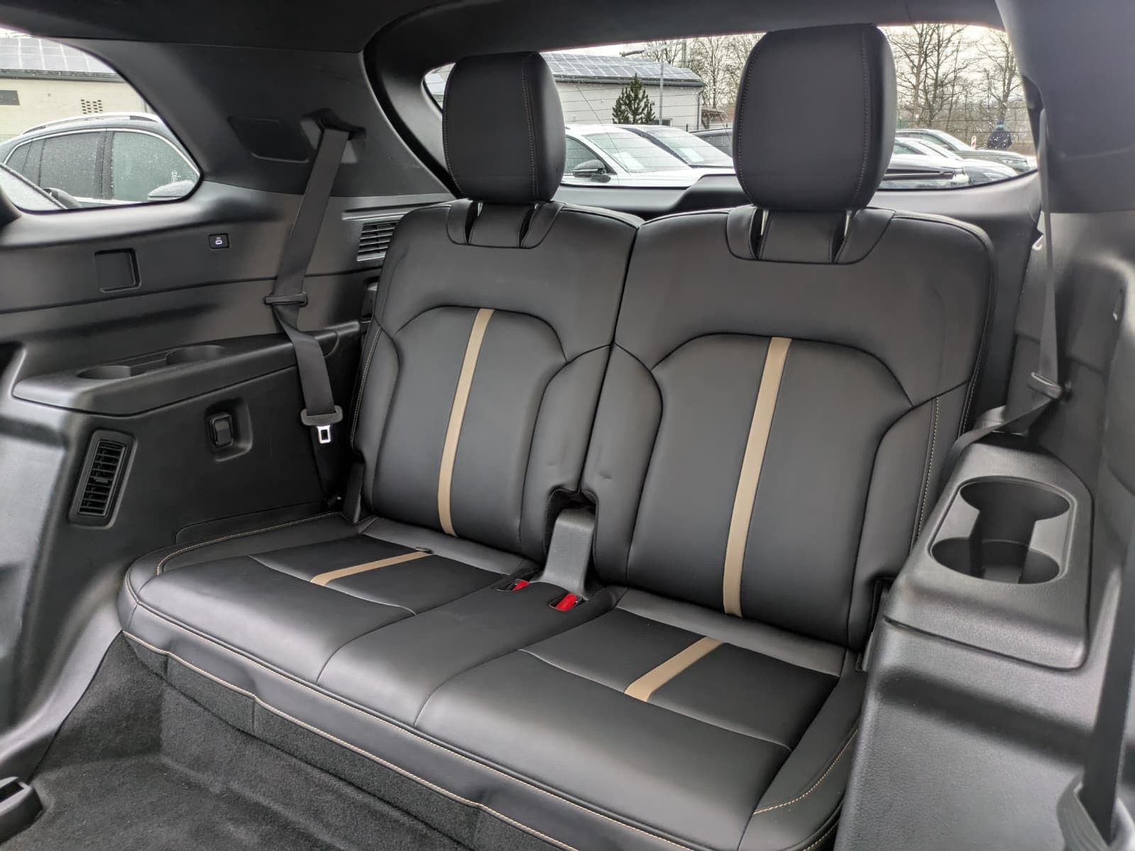 Fahrzeugabbildung Mazda CX-80 2.5L PHEV Homura Plus PANO*HUD*BOSE*7-SIT