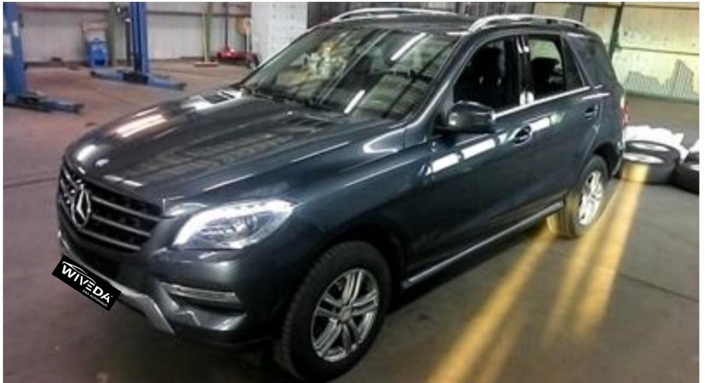 MERCEDES-BENZ ML 350