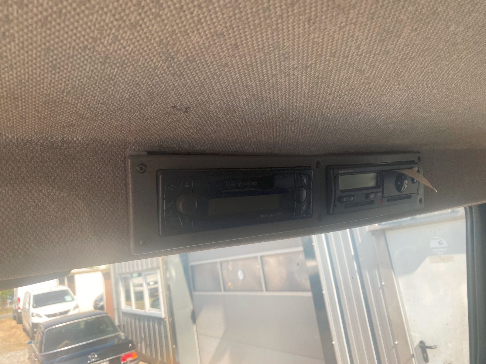 Fahrzeugabbildung Mercedes-Benz Vario FG   / 816 D ,Pritsche Maxi,6-Meter-Ladefl