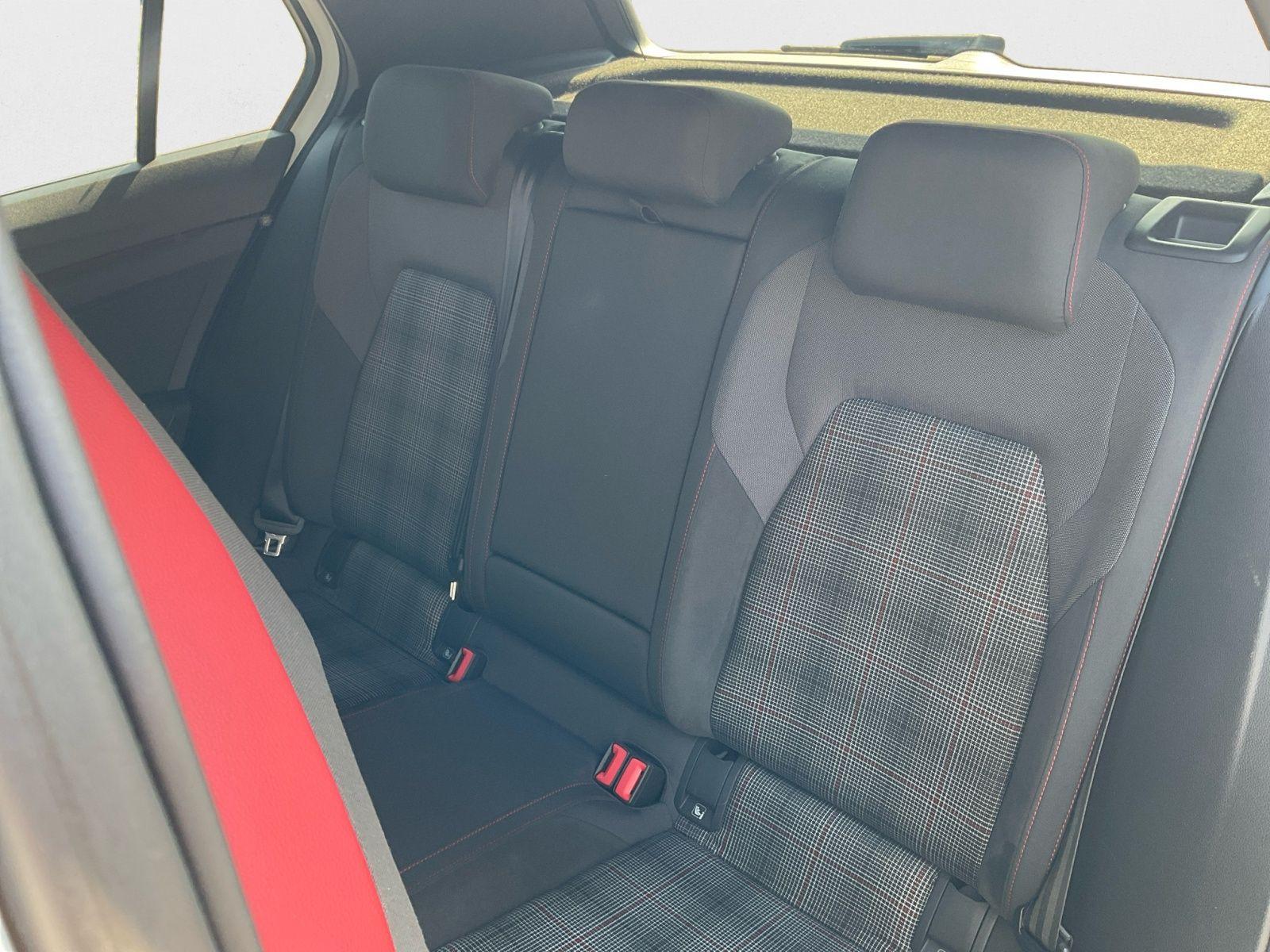 Volkswagen Golf VIII GTI 2.0 TSI DSG Kamera Navi SHZ, миниатюра 13