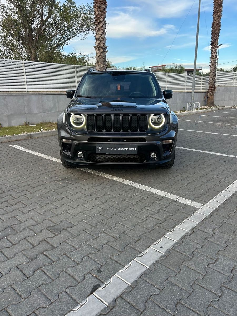 Jeep Renegade 1.6 automatico 120 CV Night Eagle imagem 2