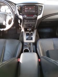 Mitsubishi L200 - 11