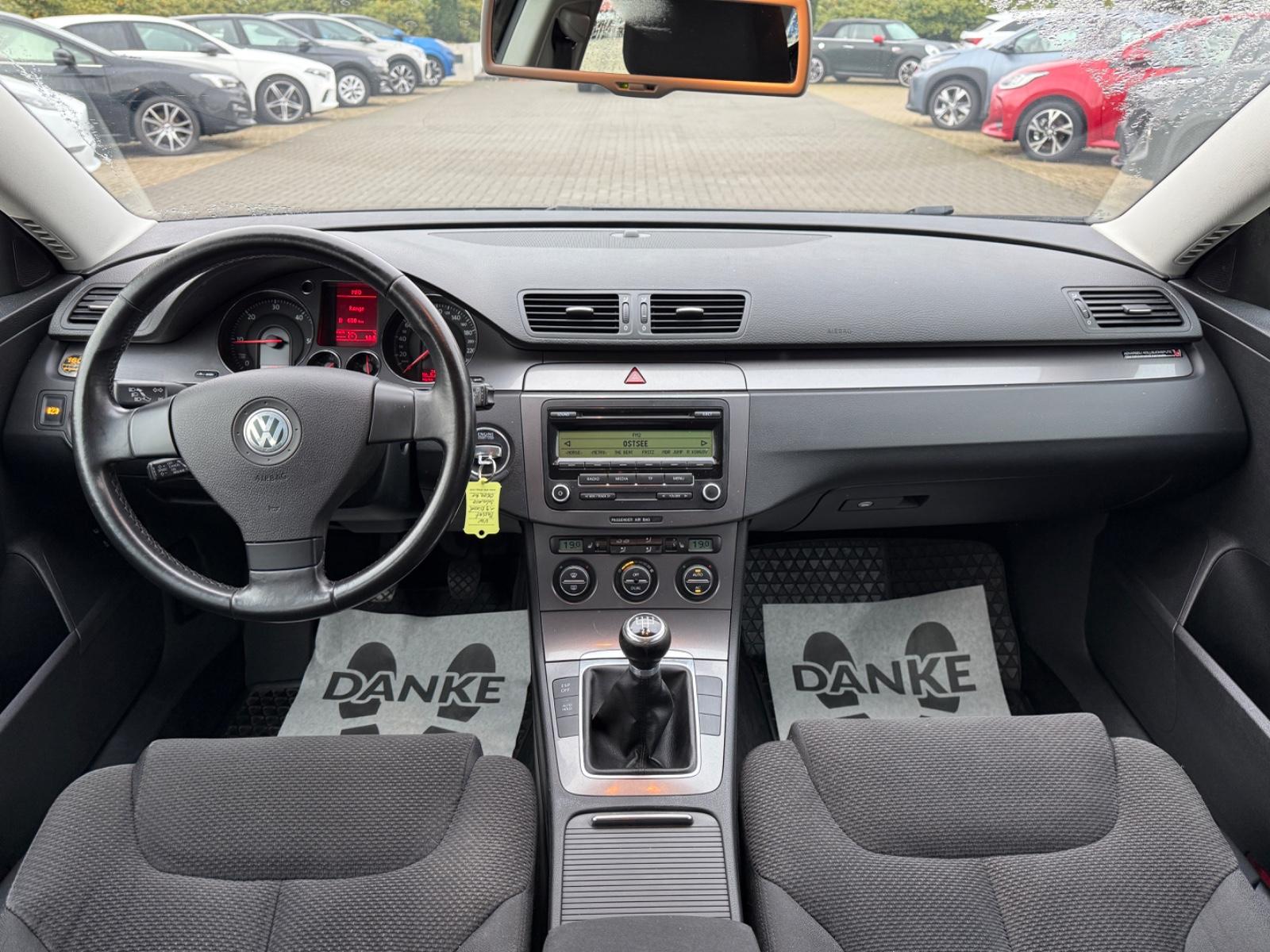 Volkswagen Passat 2008 — photo 16