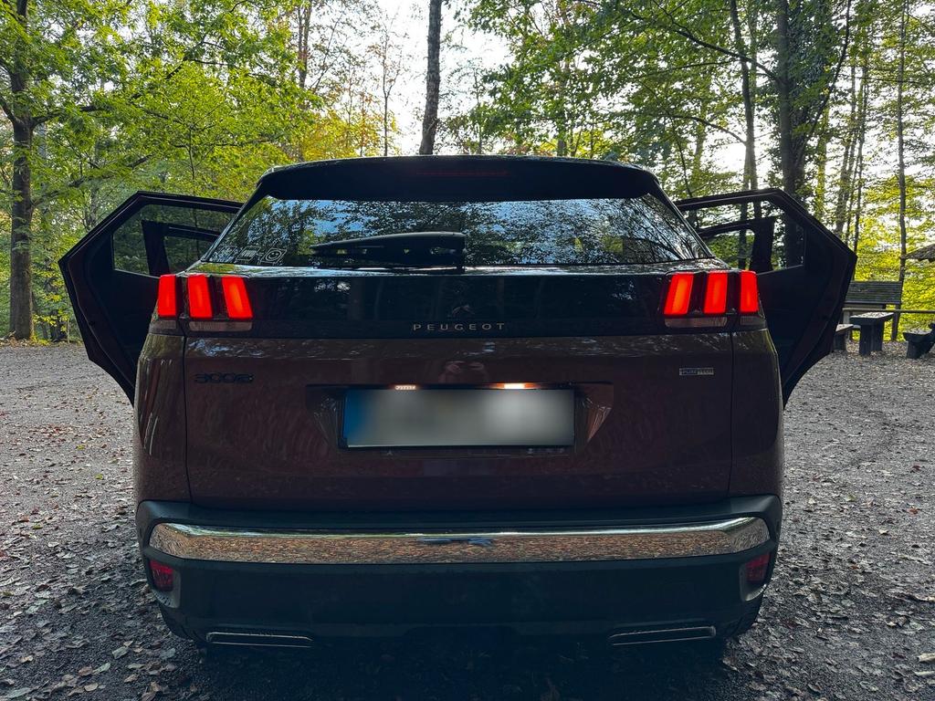 Peugeot 3008 Allure Atm 131Ps Benzin