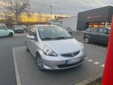 Honda HONDA  JAZZ - Honda Civic aus 2006 mit Benzin-Antrieb