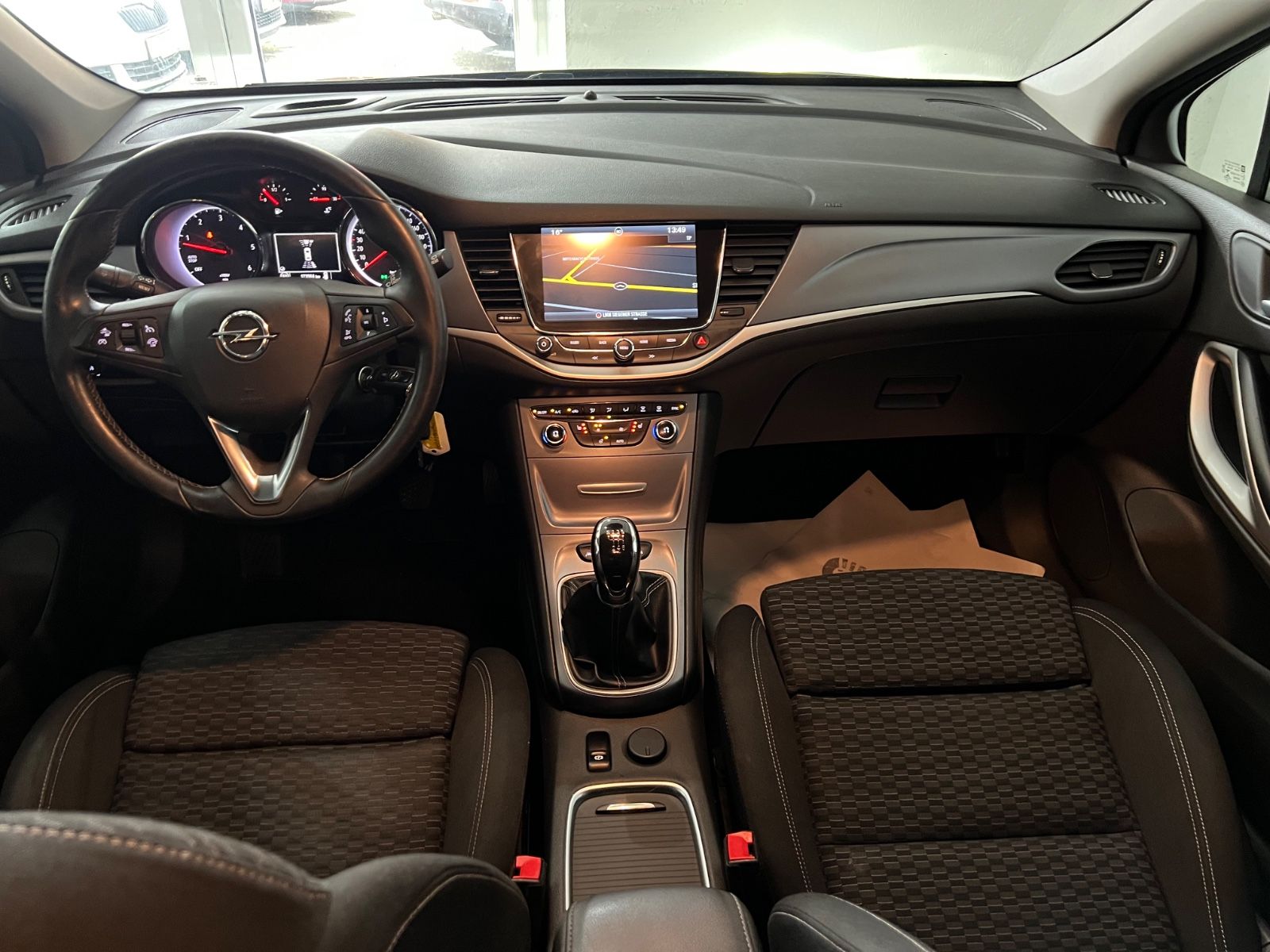 Fahrzeugabbildung Opel Astra K Sports Tourer Business *SONDERLACK*LED*