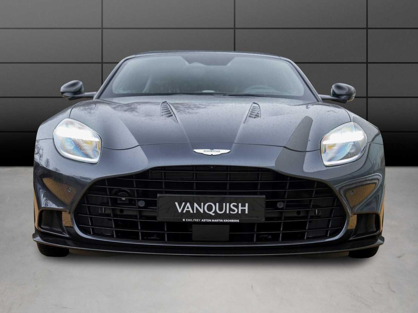 Aston Martin Vanquish Volante UVP 507.400€