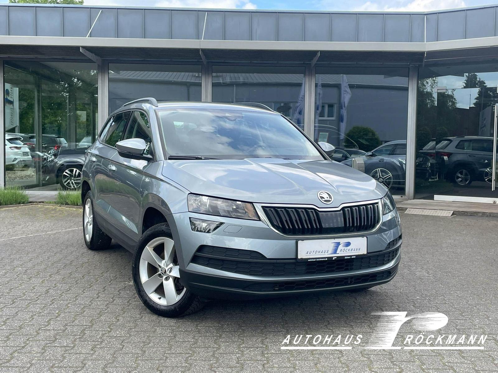 Skoda Karoq 1.6 TDI Aut. AHK CarPlay DAB Kamera