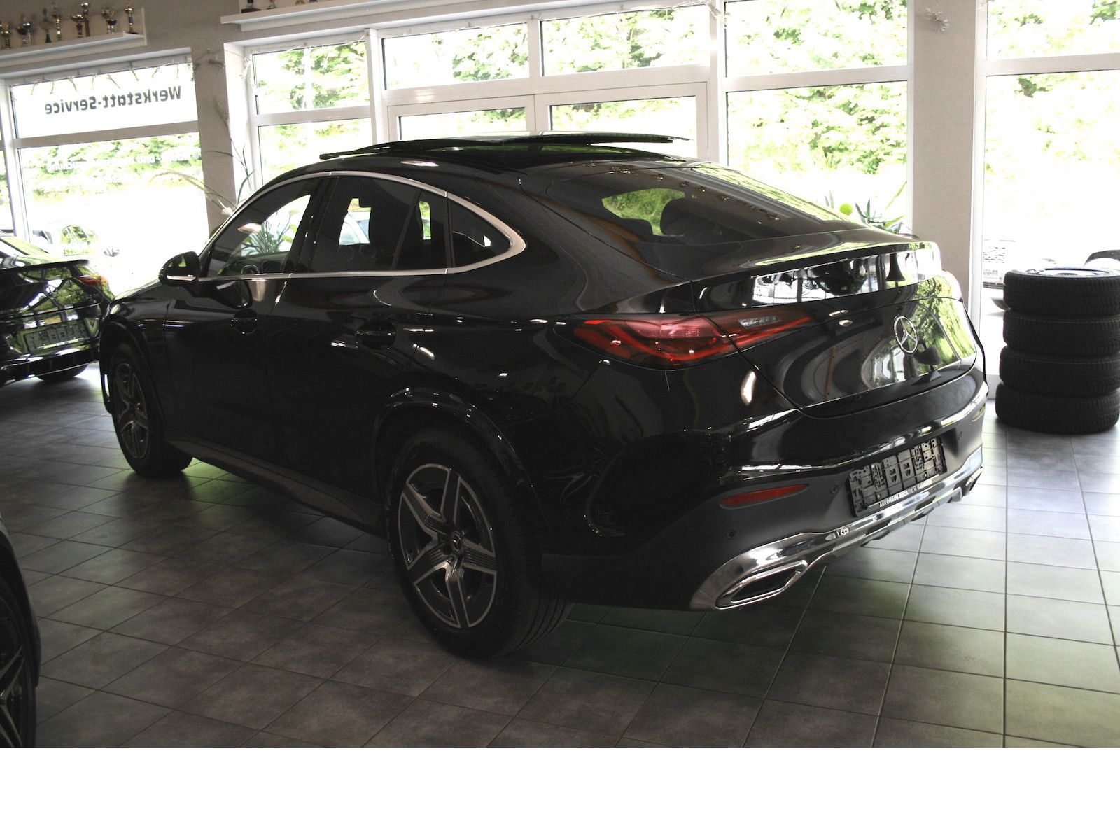 Fahrzeugabbildung Mercedes-Benz GLC 220 d Coupe AMG Plus *AHK*Memory*Pano-Dach*